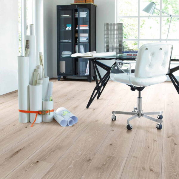 Roble Castell Blanco XXL/AC5 - Laminado Parador TrendTime 6 ambiente estudio