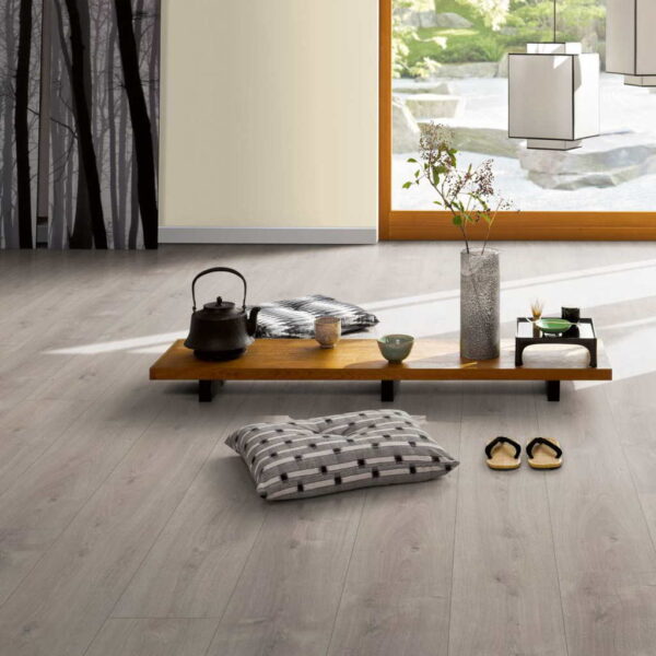 Roble Mistral Gris XXL/AC5 - Laminado Parador TrendTime 6 ambiente salón