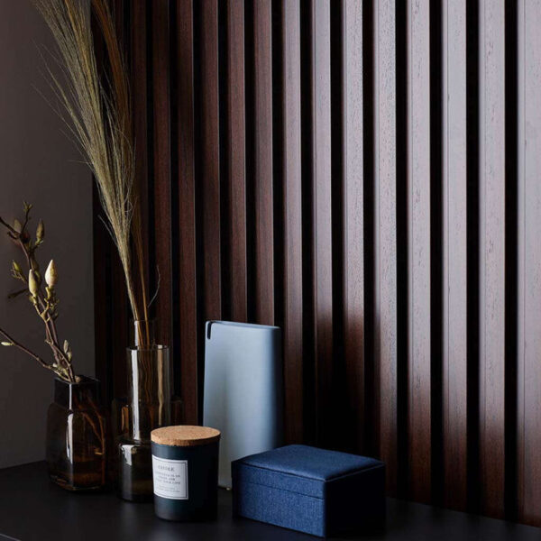 Panel Chocolate Wood 3 canales - Panel Alistonado Linerio M-Line - Ambiente 3